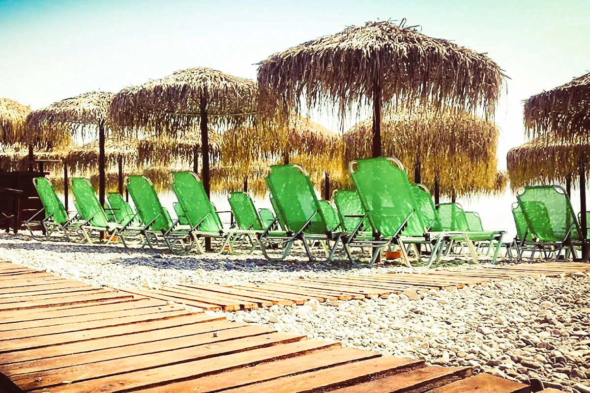 Akrogiali_Beach_Bar_Xiropigado